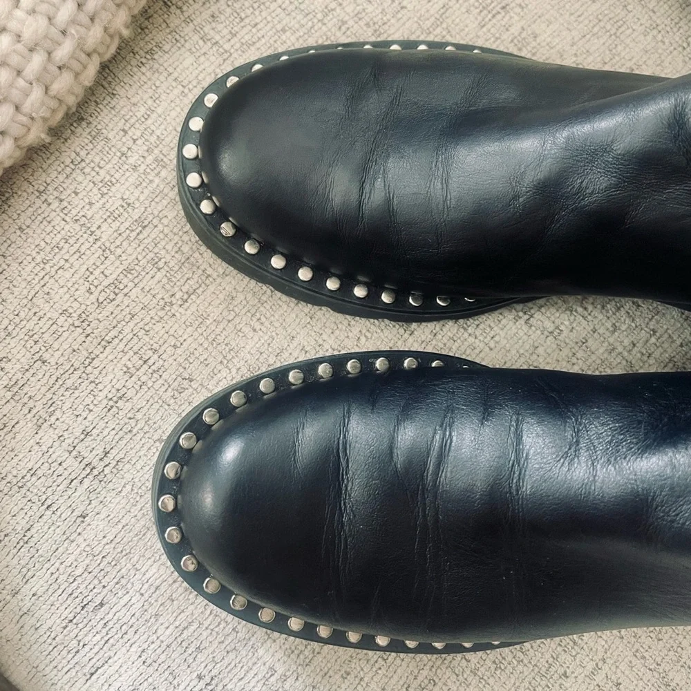 LIMITED EDITION STUART WEITZMAN 5050 Lift Studs Lug Over The Knee  Boots Black 8